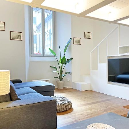 "La Portineria" Charming Apartment Old Town Como Lake المظهر الخارجي الصورة