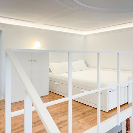 "La Portineria" Charming Apartment Old Town Como Lake المظهر الخارجي الصورة