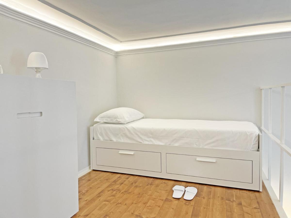 "La Portineria" Charming Apartment Old Town Como Lake المظهر الخارجي الصورة
