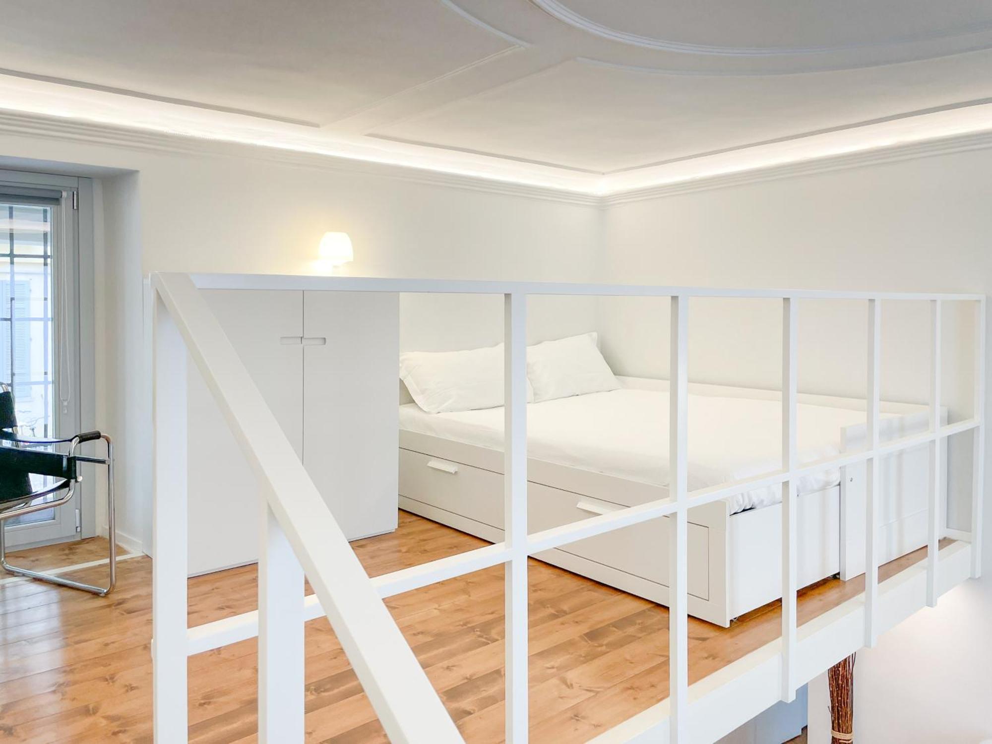 "La Portineria" Charming Apartment Old Town Como Lake المظهر الخارجي الصورة